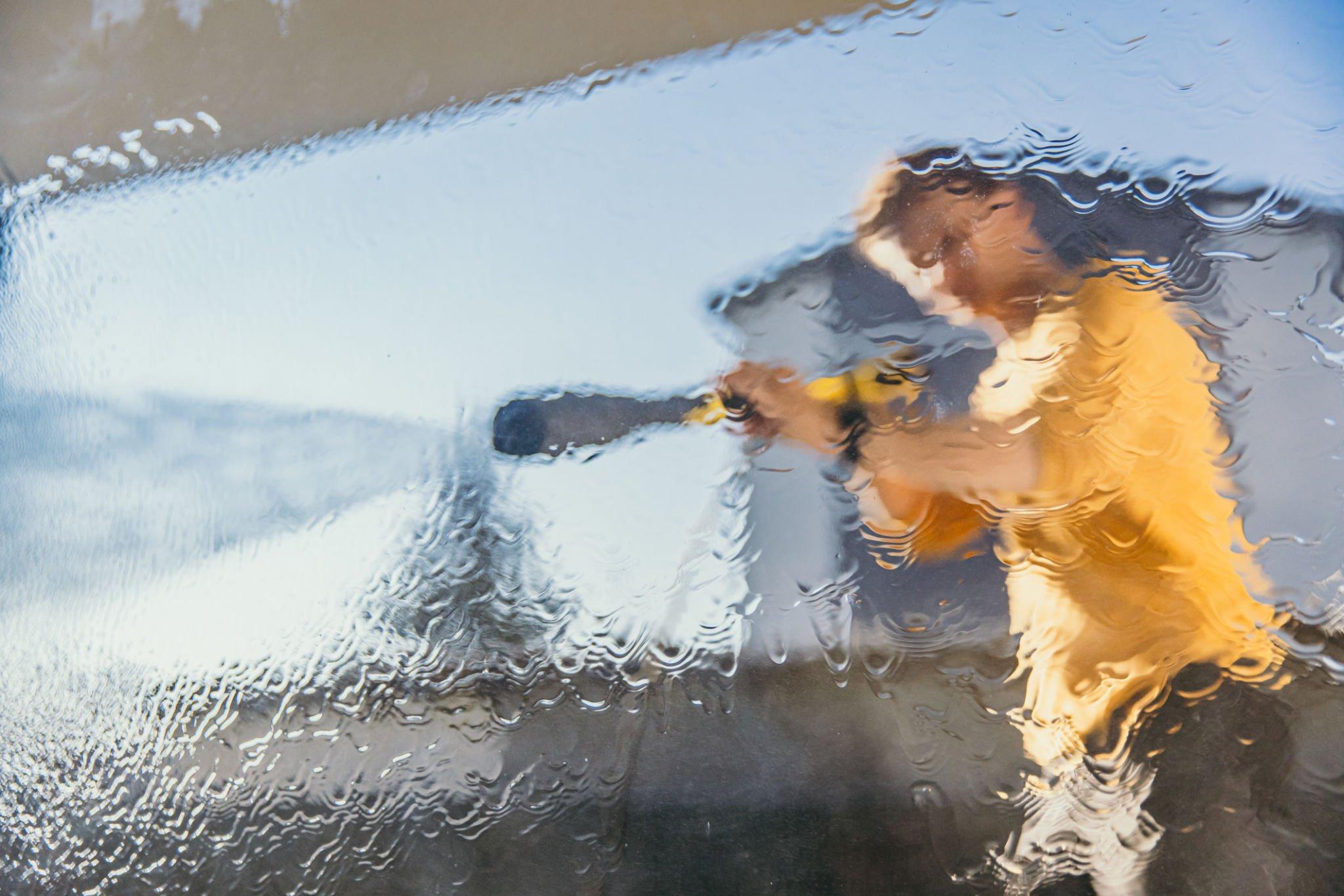 Choosing the Right Pressure Washing Services: Tips for Homeowners